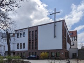 St. Hedwigskapelle im Krankenhaus Hedwigshöhe - Bohnsdorf